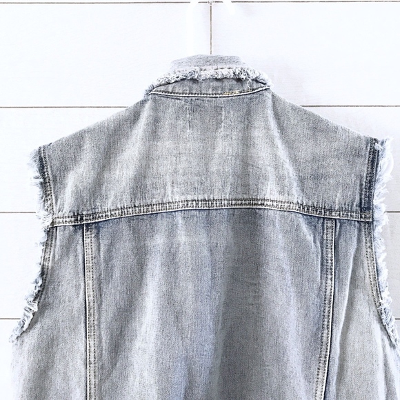 Forever 21 Blue Floral Embroidered Fray Denim Vest - Picture 8 of 8